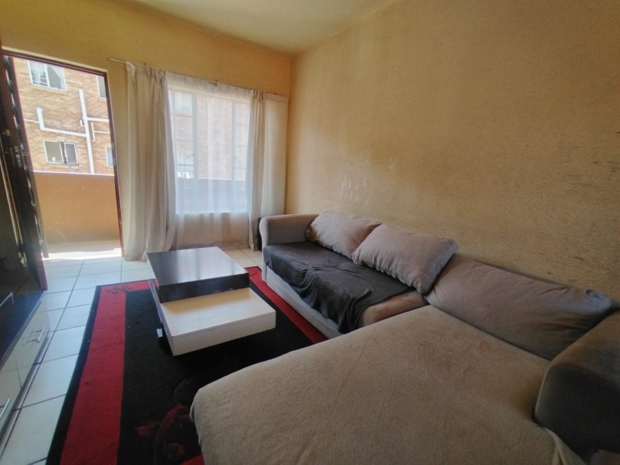 1 Bedroom Property for Sale in Rustenburg Central North West